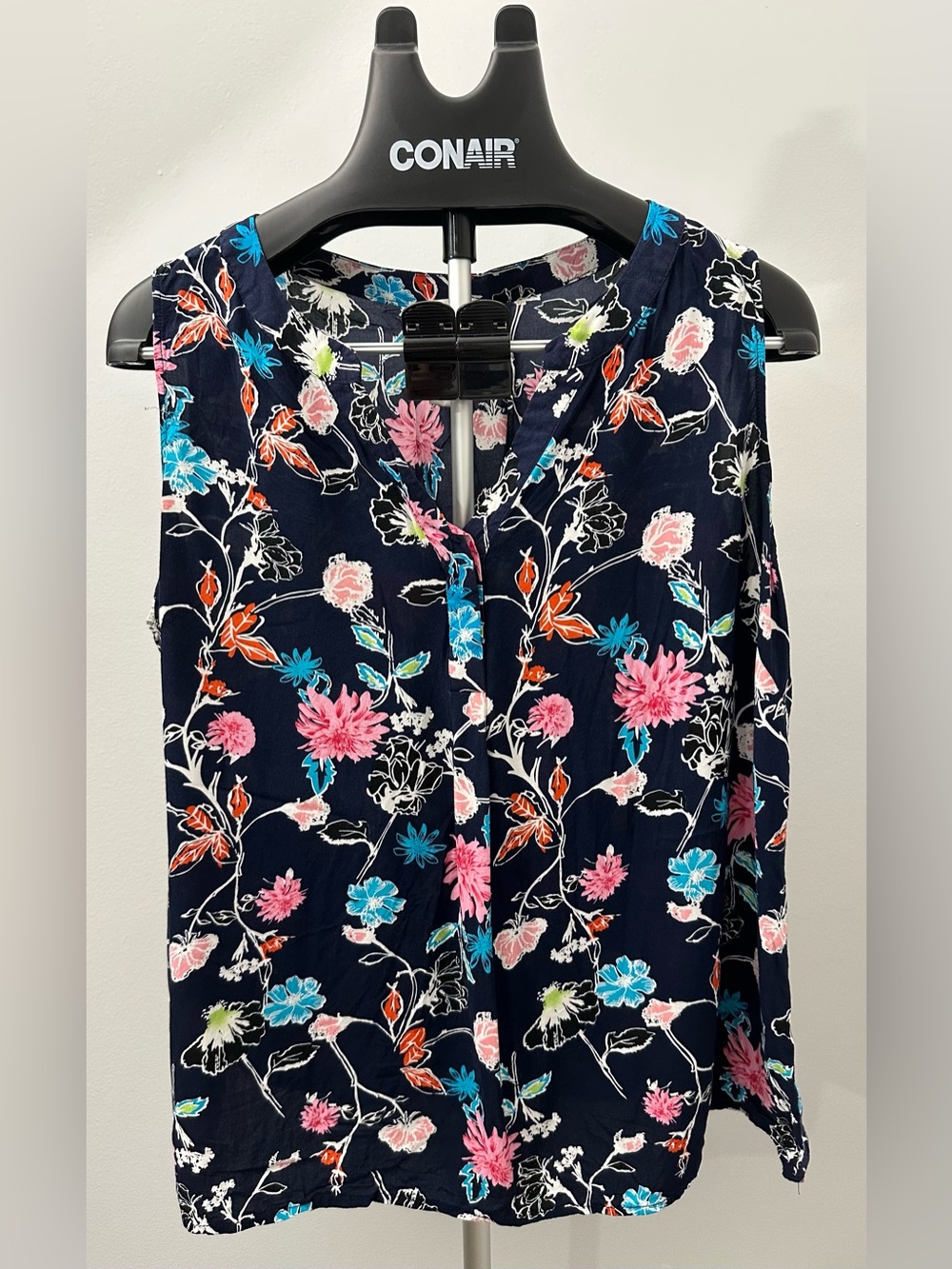 Kenar Women Sleeveless Blouse